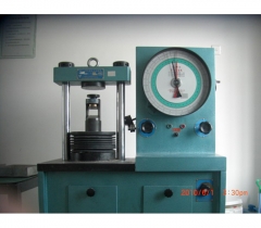 Compression testing machine